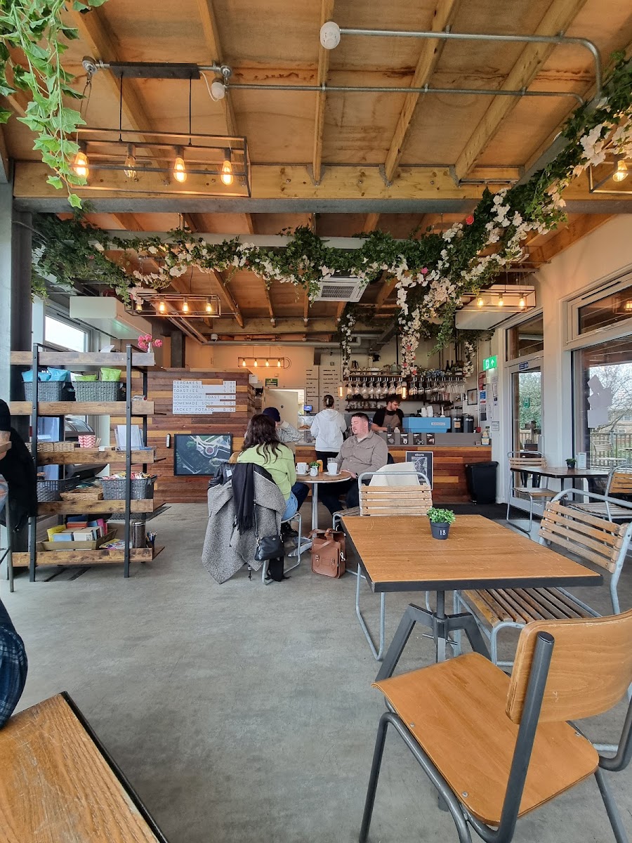 Alberts Cafe